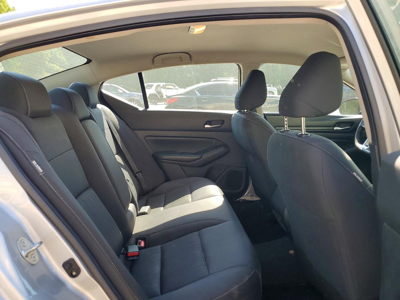 Nissan Altima S