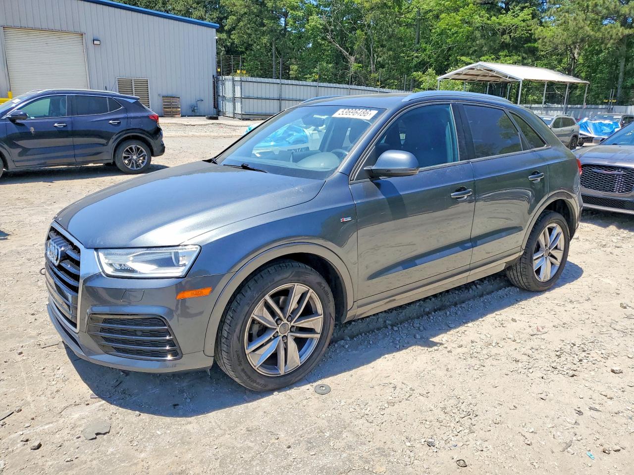 Salvage Audi Q3 Image