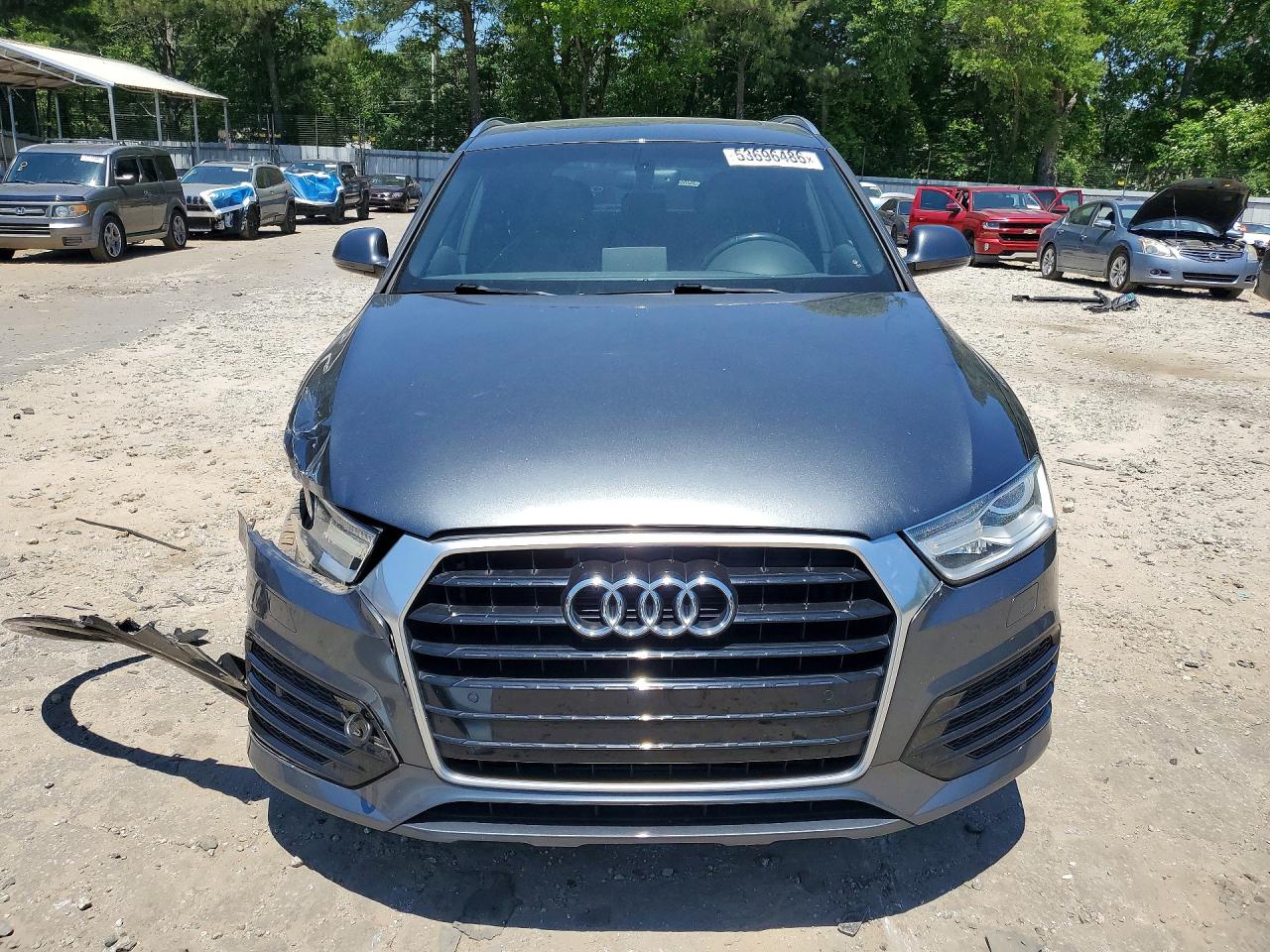 Audi Q3 Premium