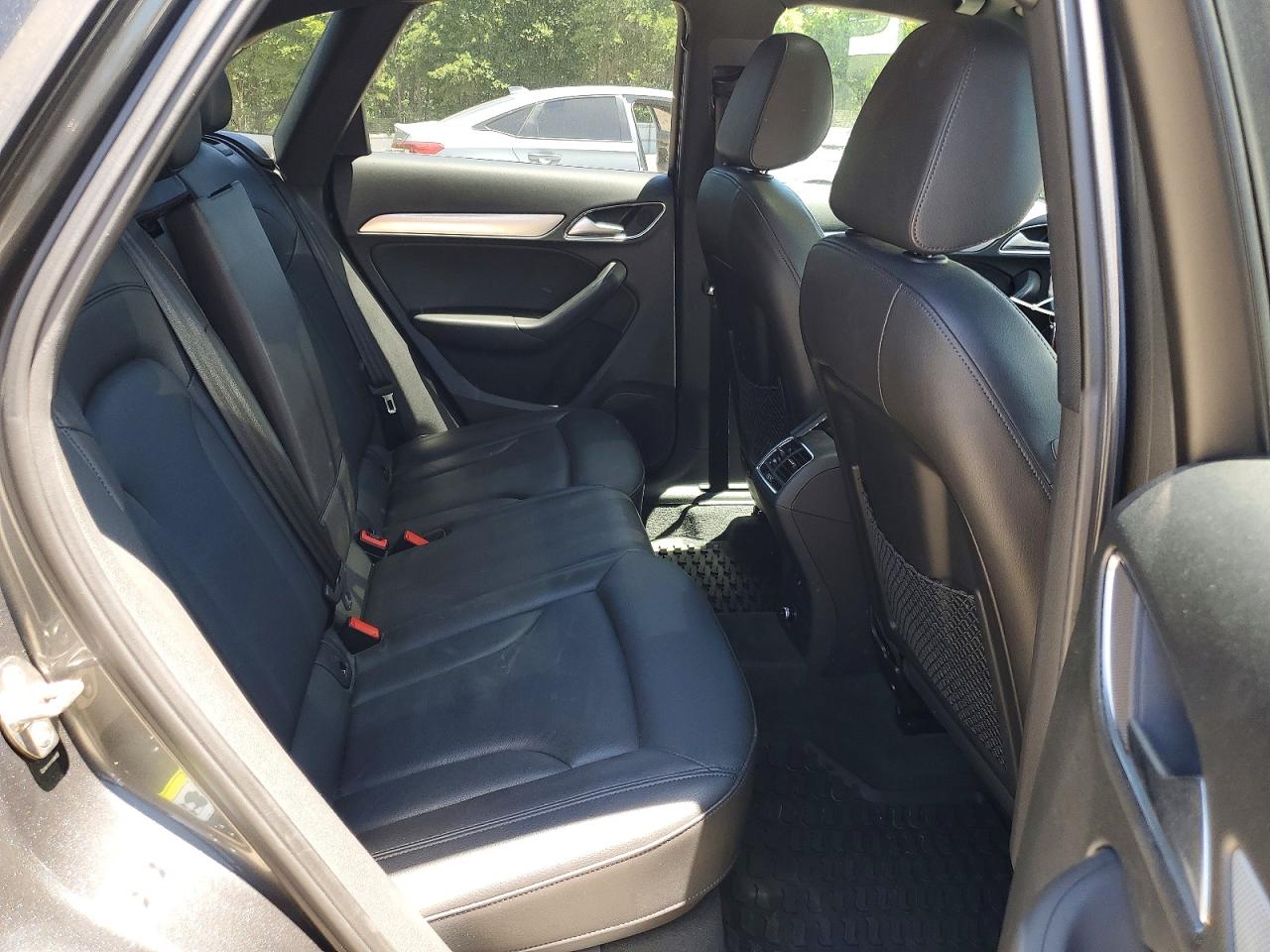 Audi Q3 Premium