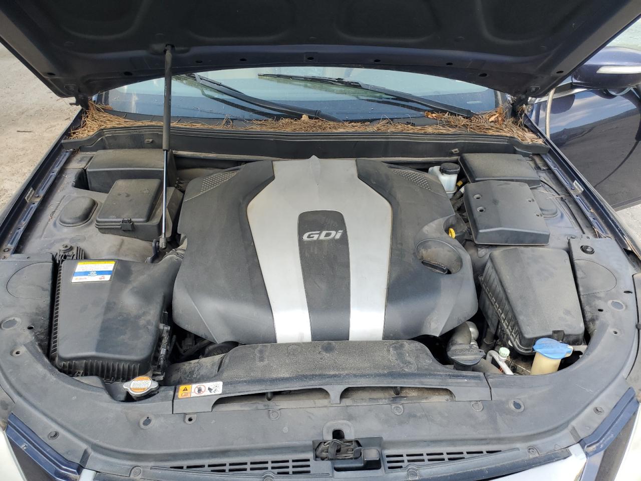 Hyundai Genesis 3.8l