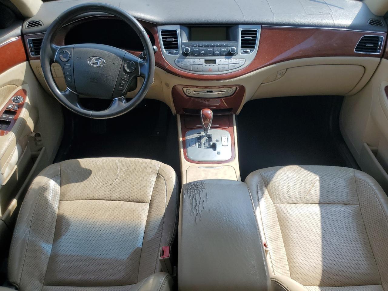 Hyundai Genesis 3.8l