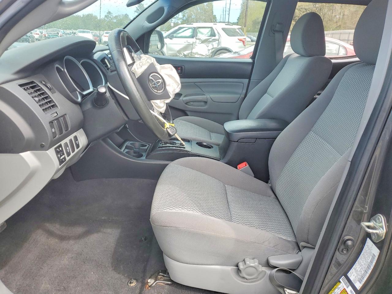 Toyota Tacoma V6