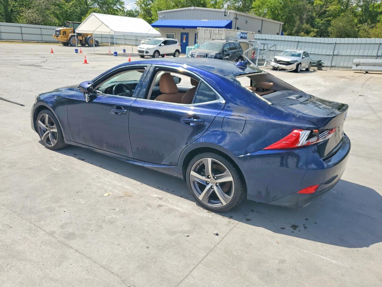 Lexus Is Base