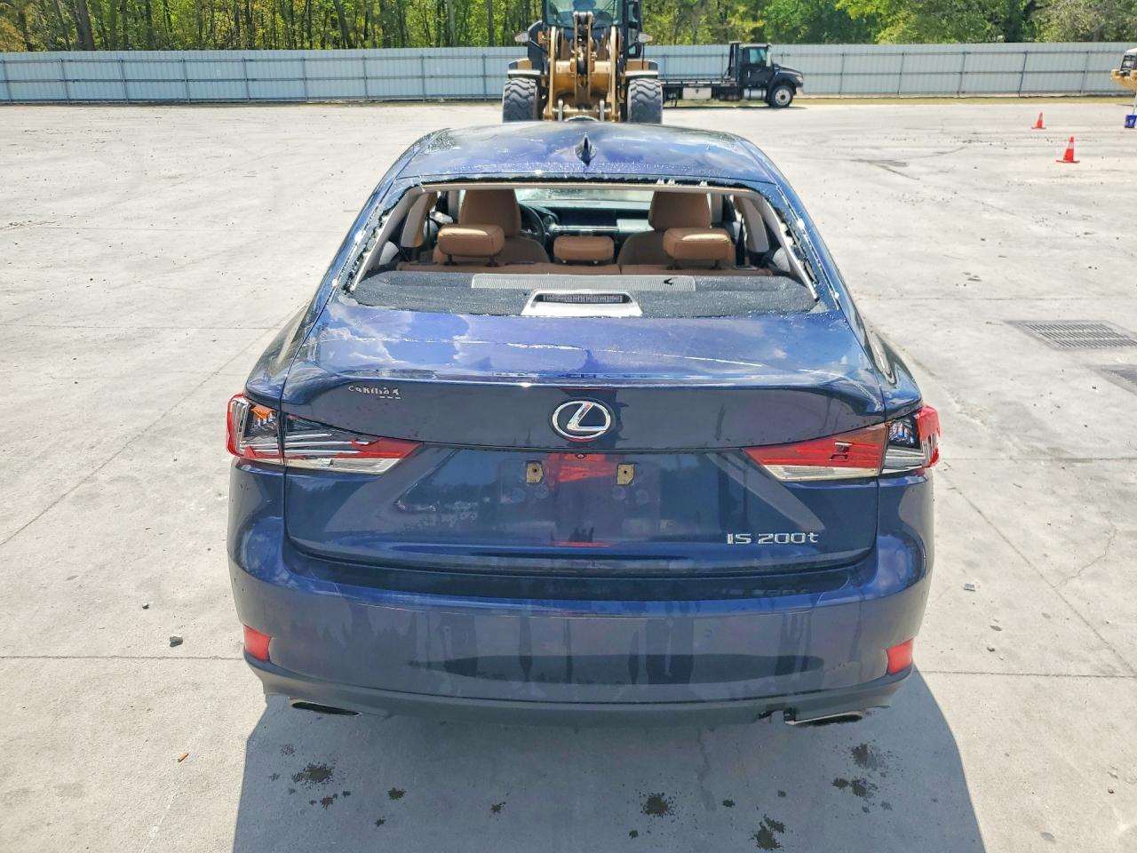 Lexus Is Base