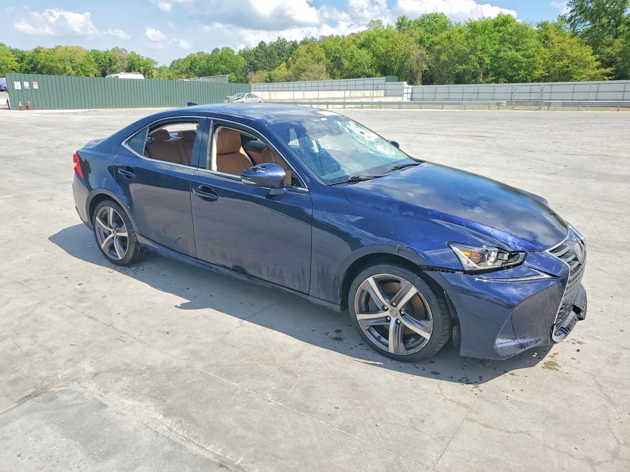 Lexus Is Base