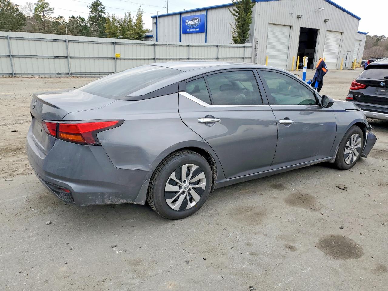 Nissan Altima S