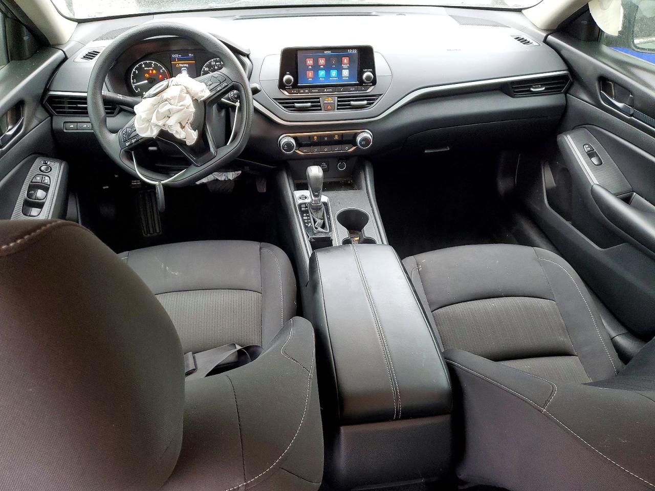 Nissan Altima S