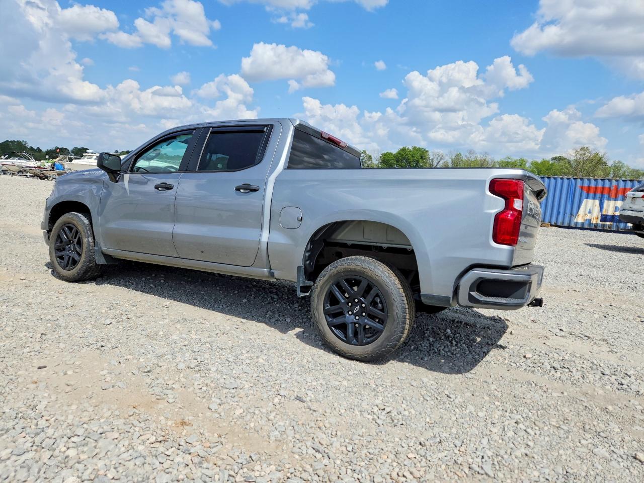 Chevrolet Silverado C1500 Custom