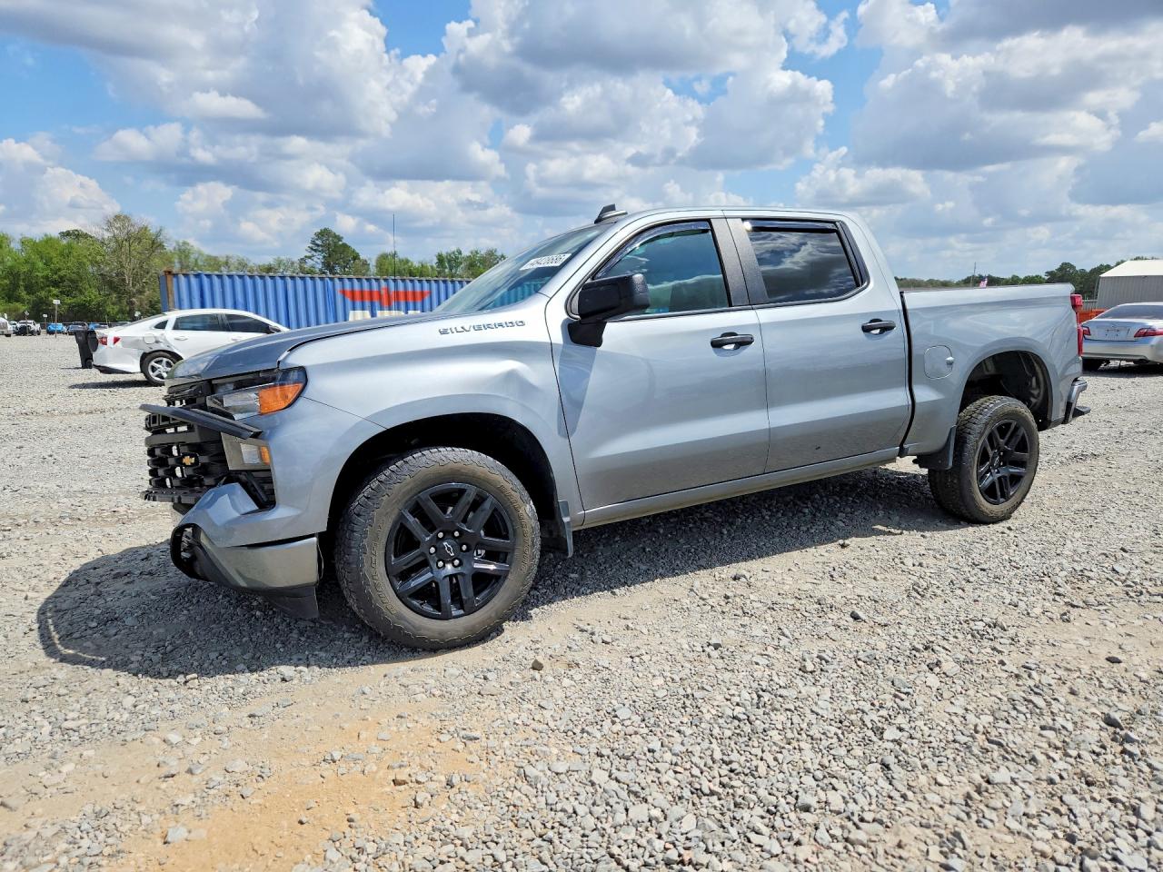 Salvage Chevrolet Silverado Image
