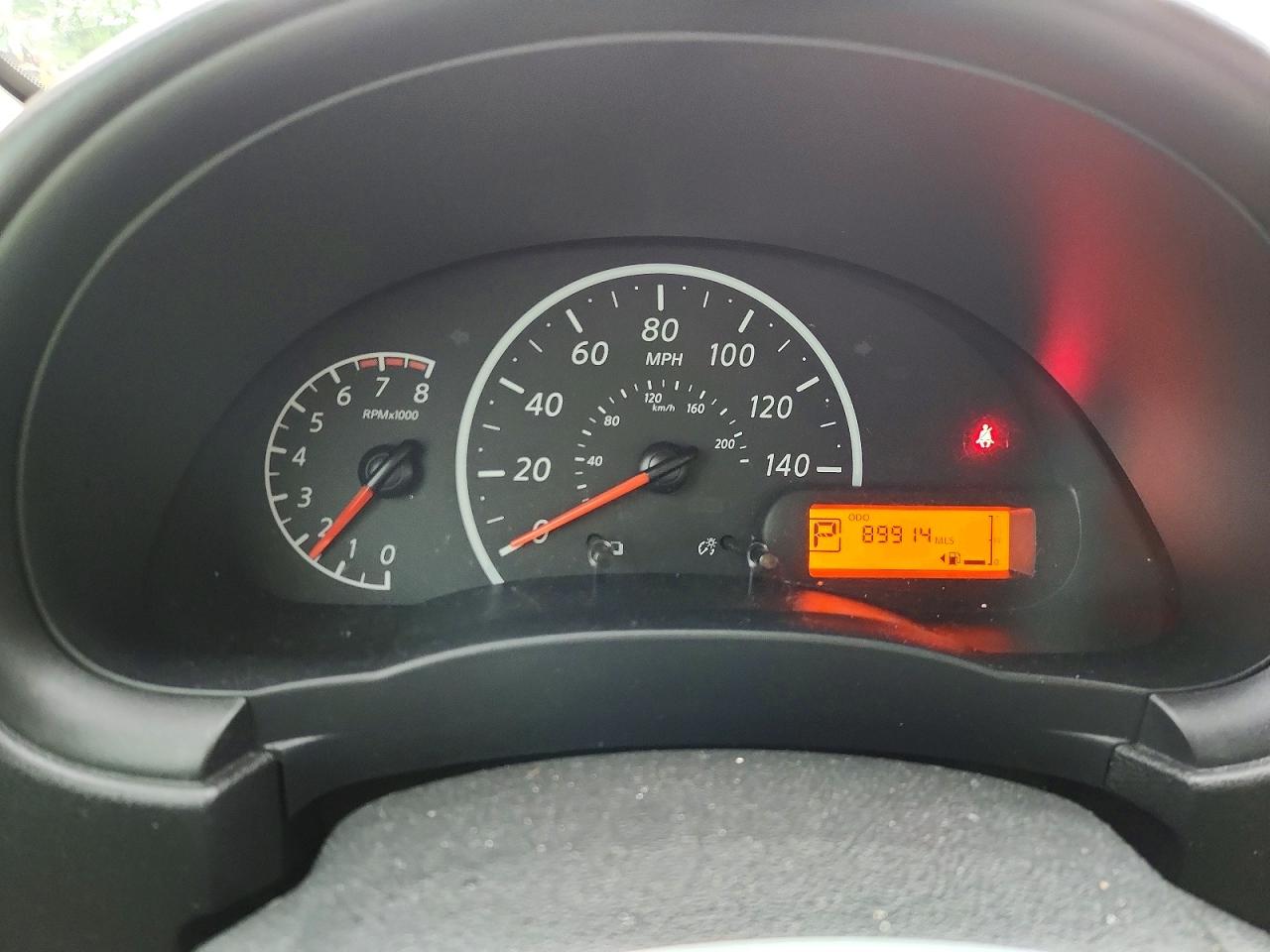 Nissan Versa S Plus