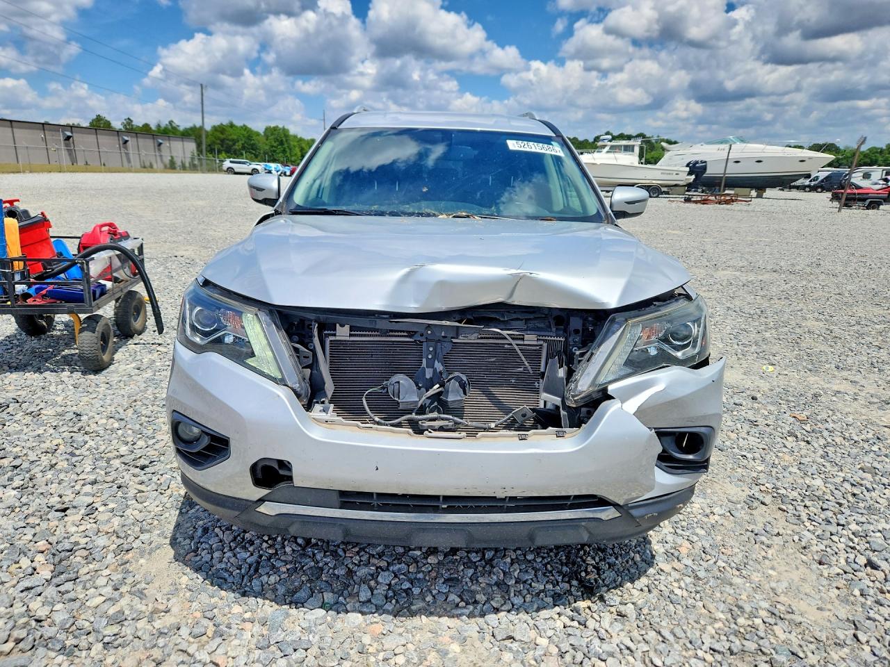 Nissan Pathfinder Sv