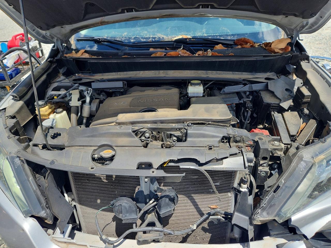 Nissan Pathfinder Sv