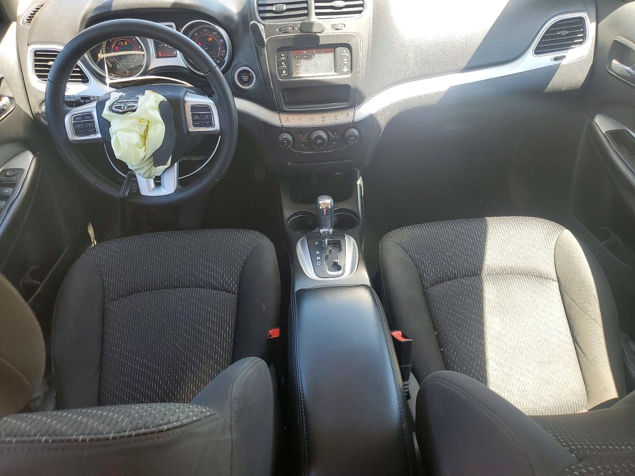 Dodge Journey Se