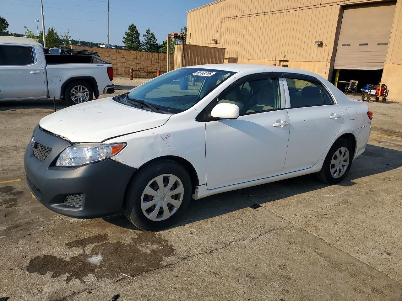 Salvage Toyota Corolla Image