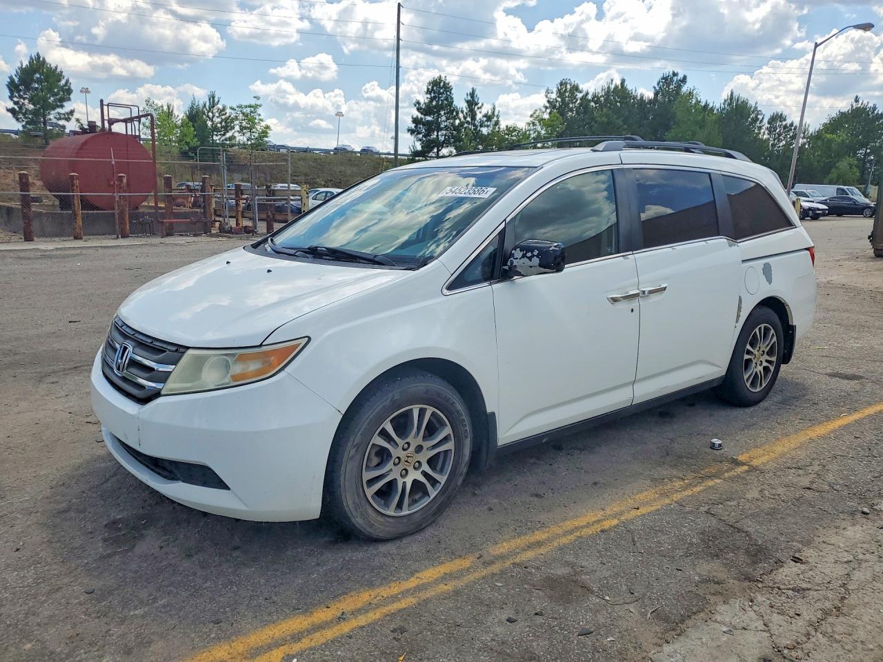Salvage Honda Odyssey Image