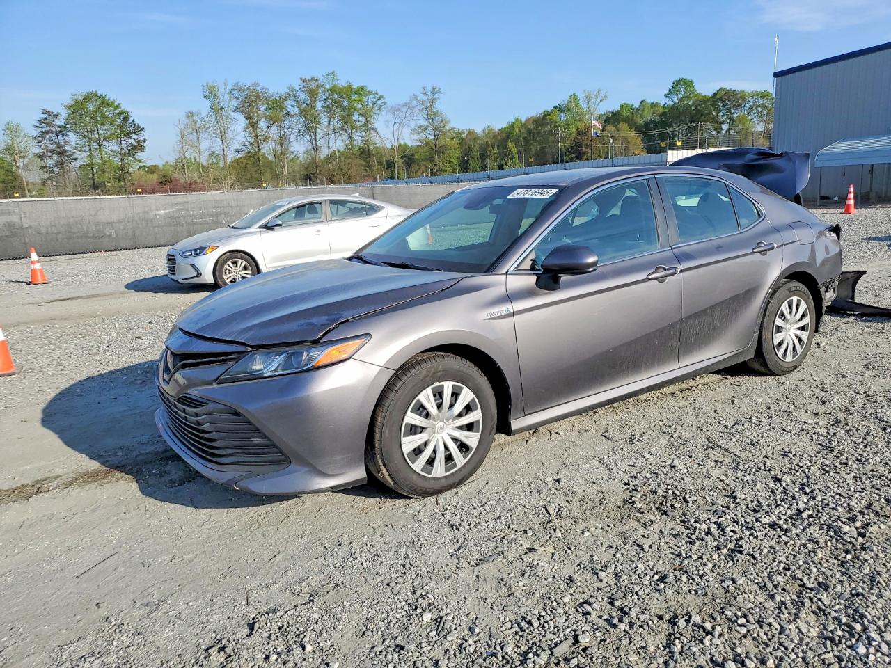 Salvage Toyota Camry Image