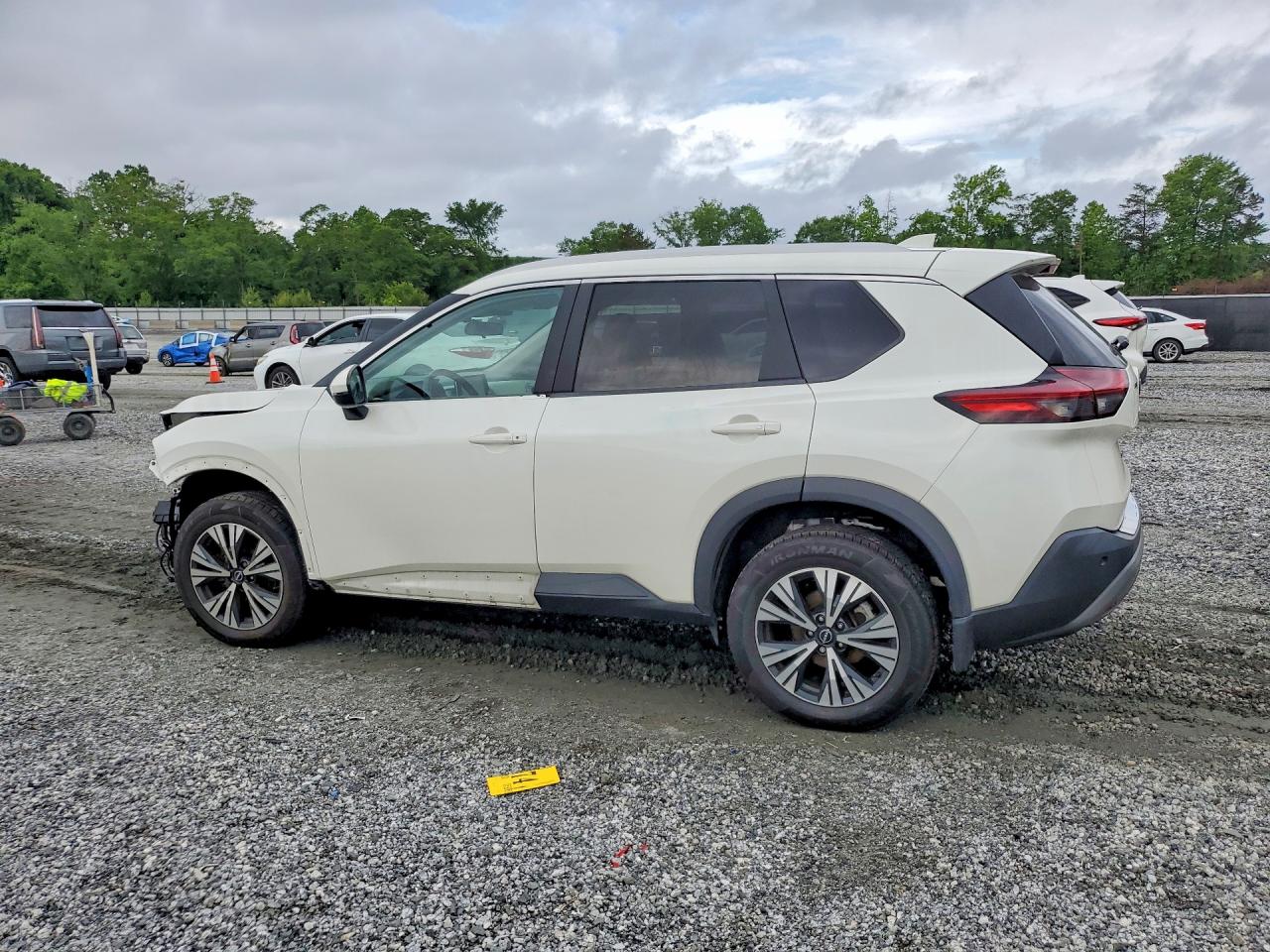 Nissan Rogue Sv