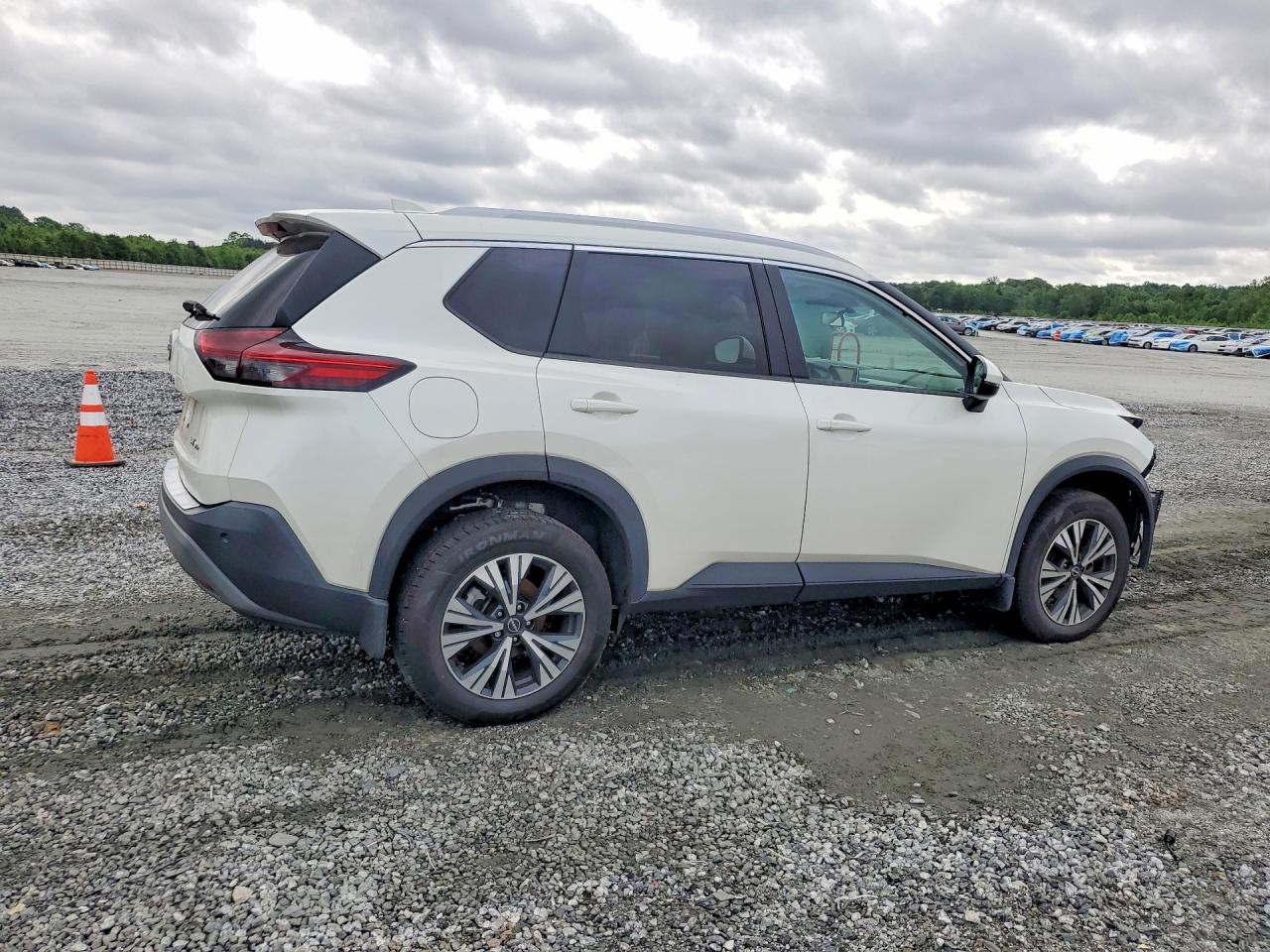 Nissan Rogue Sv
