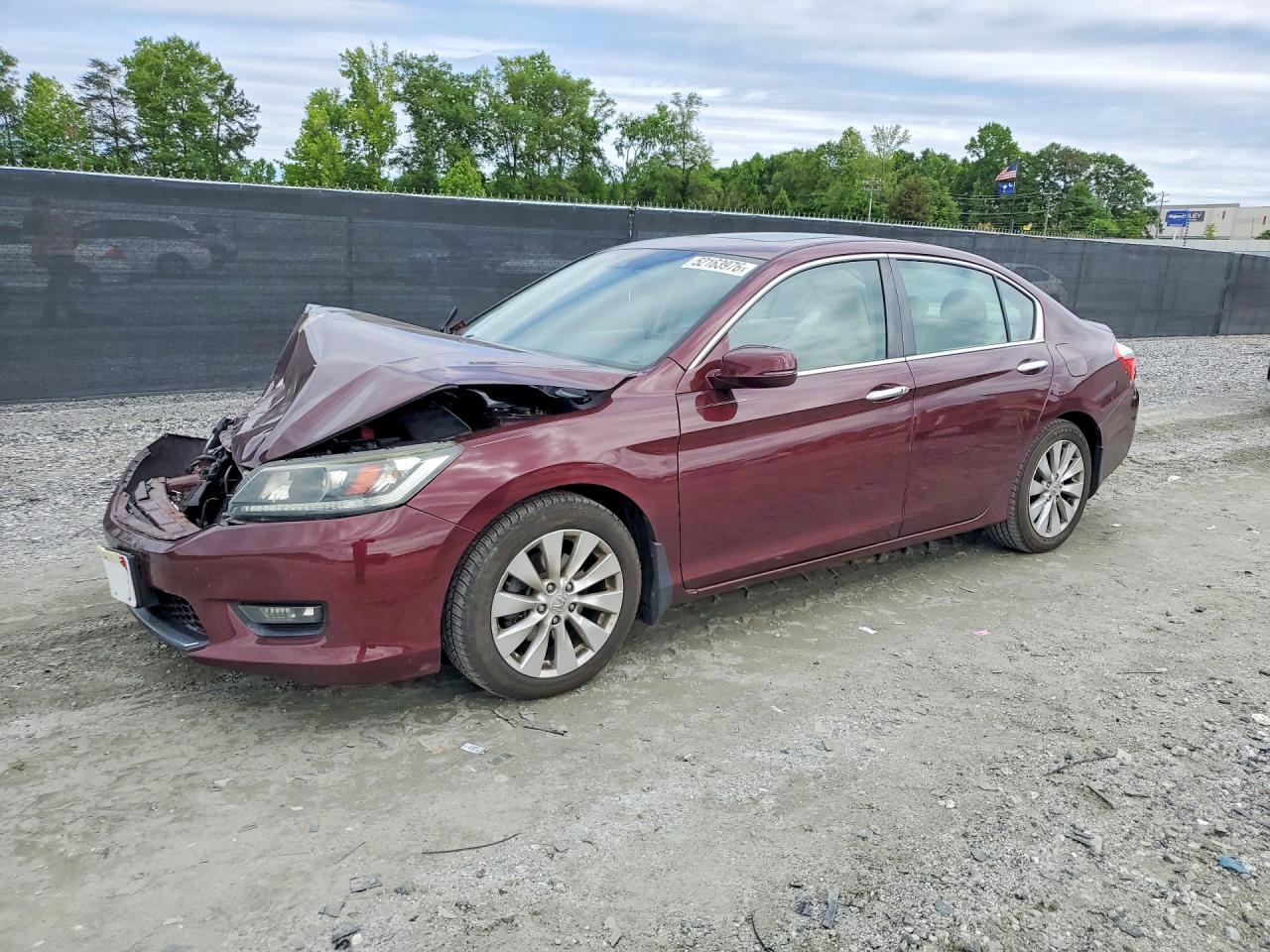 Salvage Honda Accord Image
