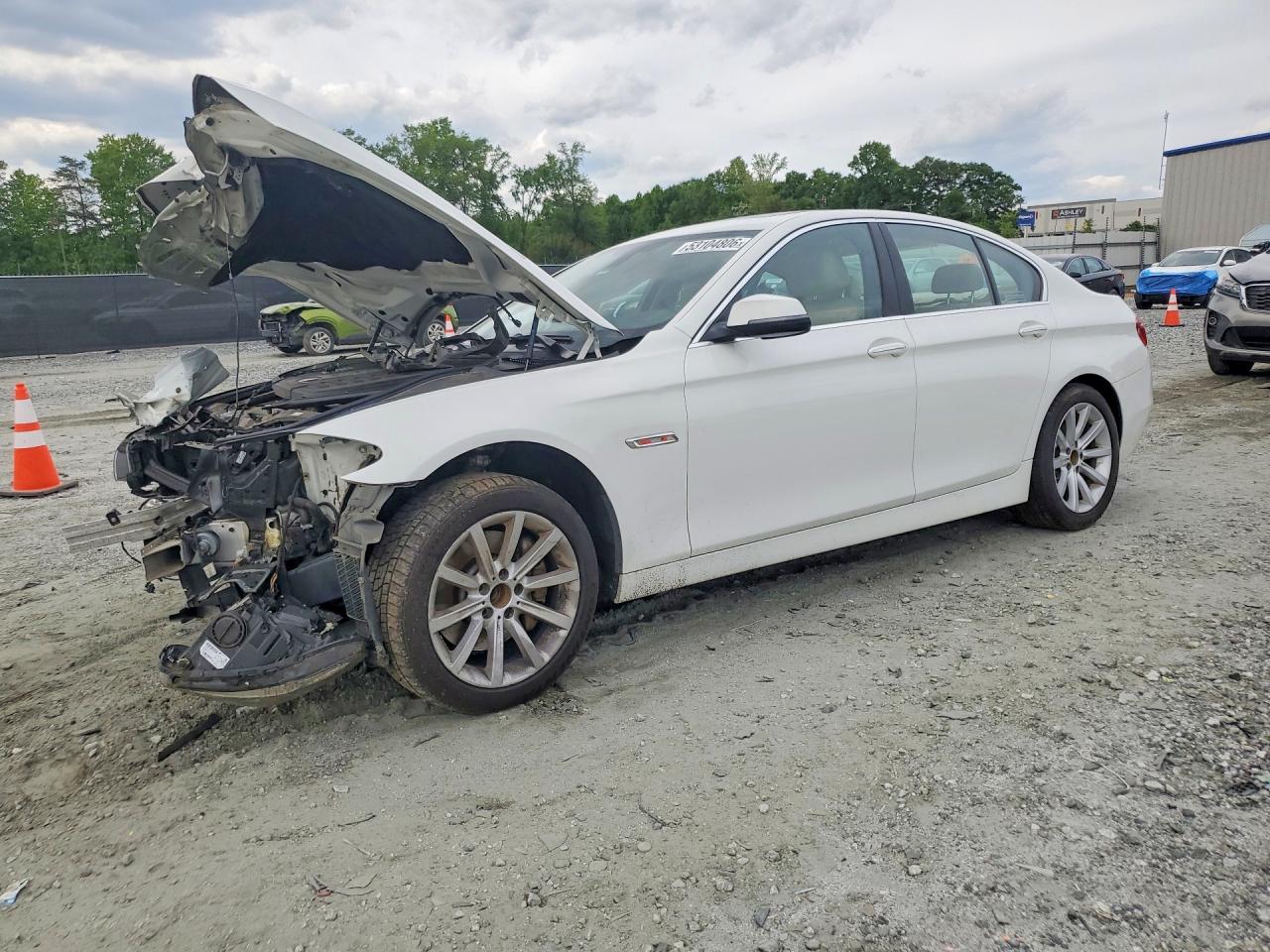 Salvage BMW 5 Series Image