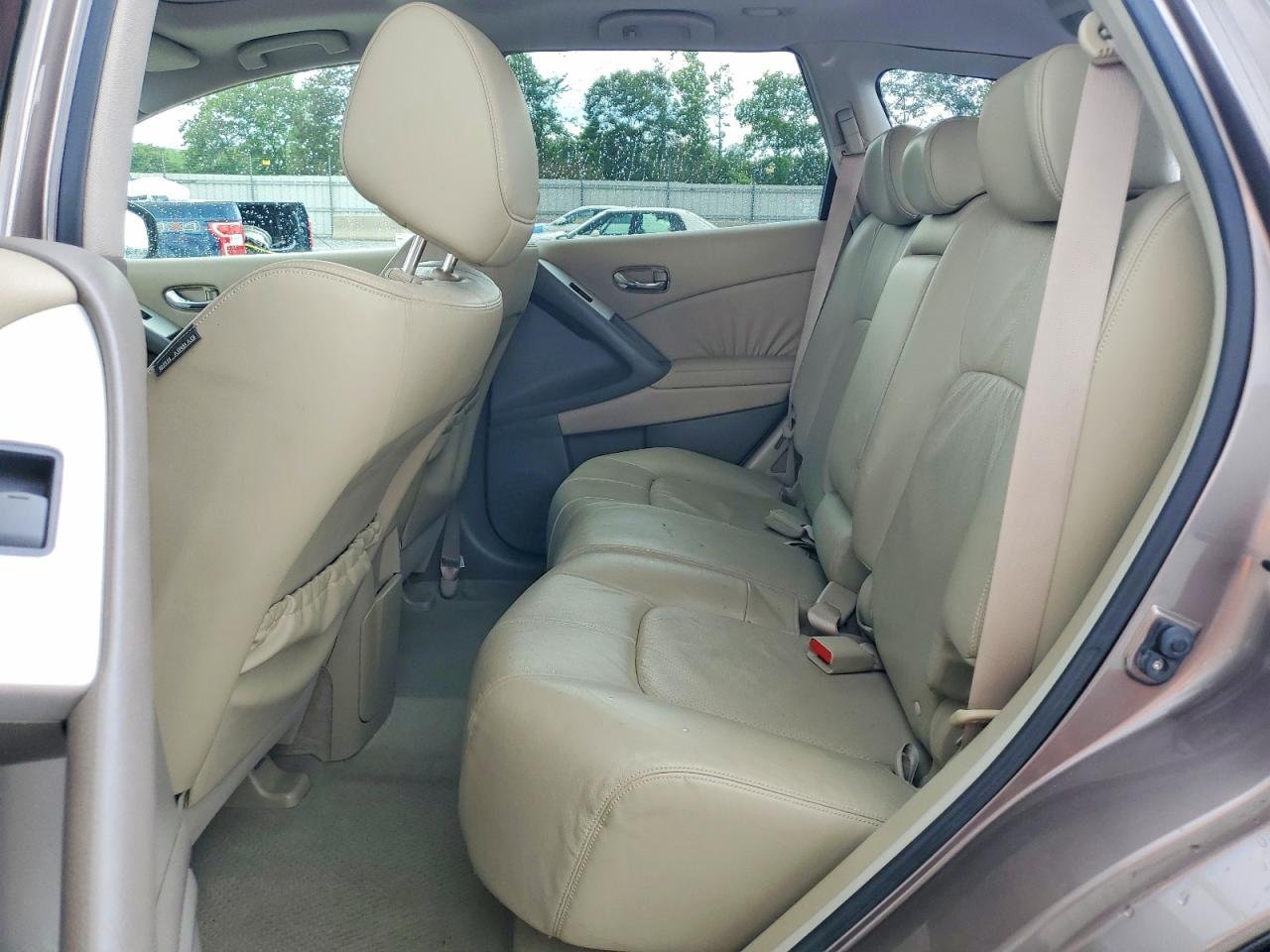 Nissan Murano S