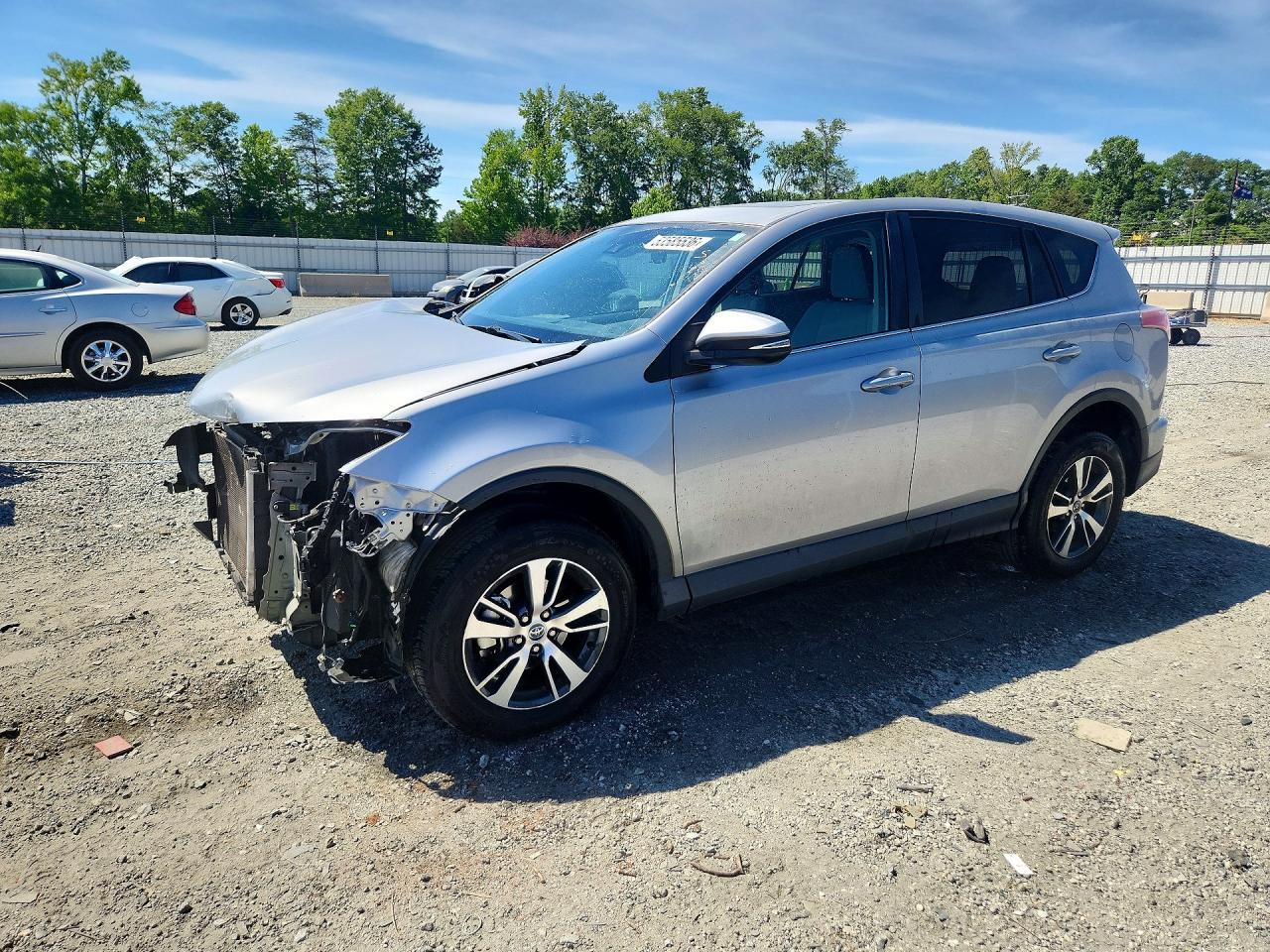 Salvage Toyota RAV4 Image