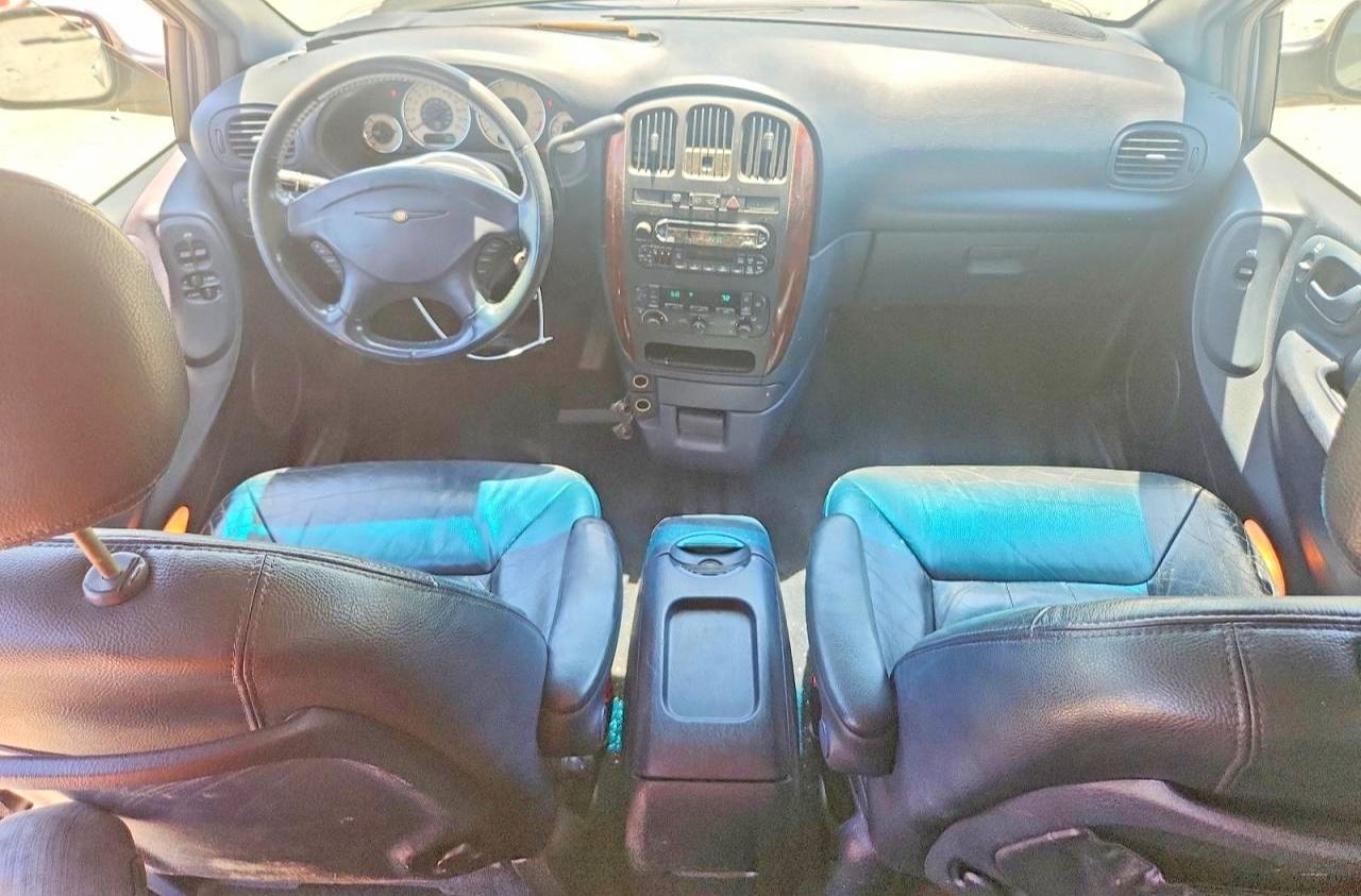 Chrysler Minivan Lxi