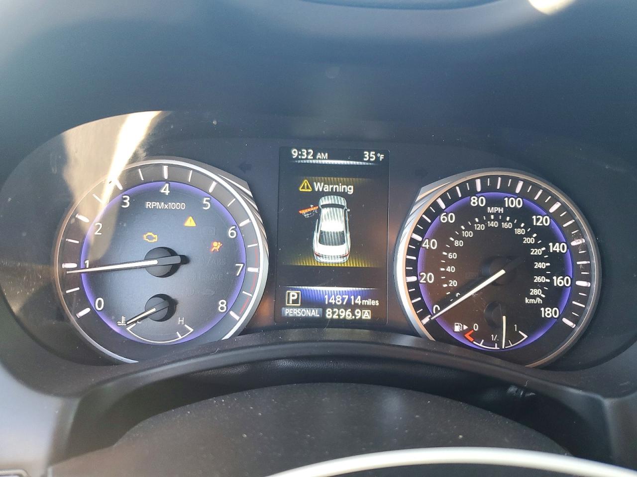 INFINITI Q50 2.0t