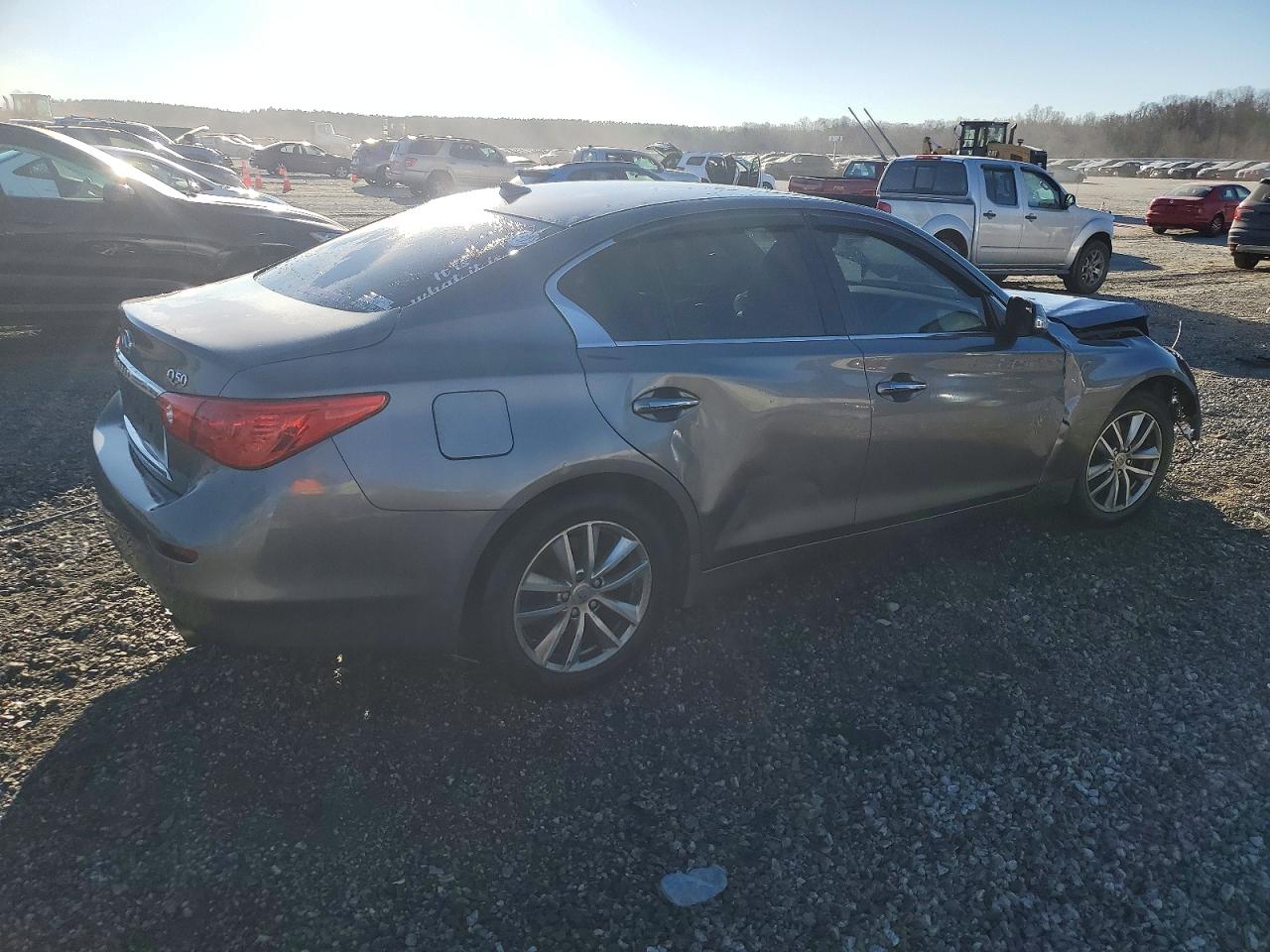 INFINITI Q50 2.0t
