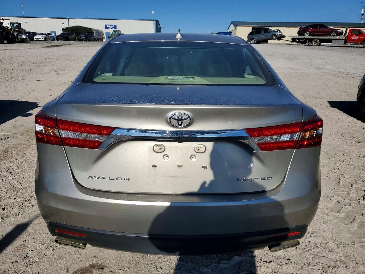 Toyota Avalon Xle
