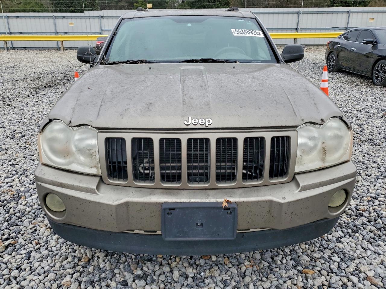 Jeep Grand Cherokee Laredo
