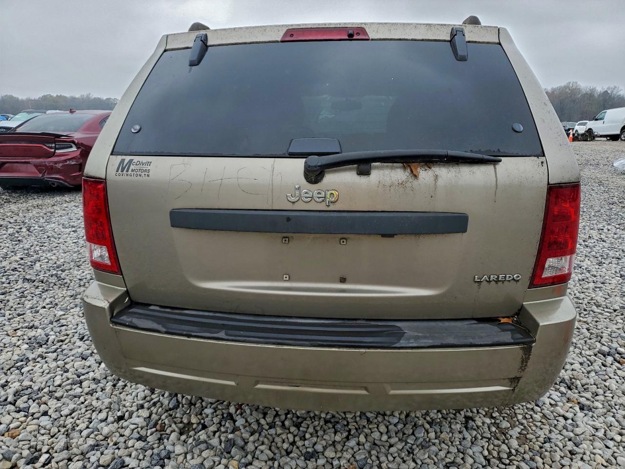 Jeep Grand Cherokee Laredo