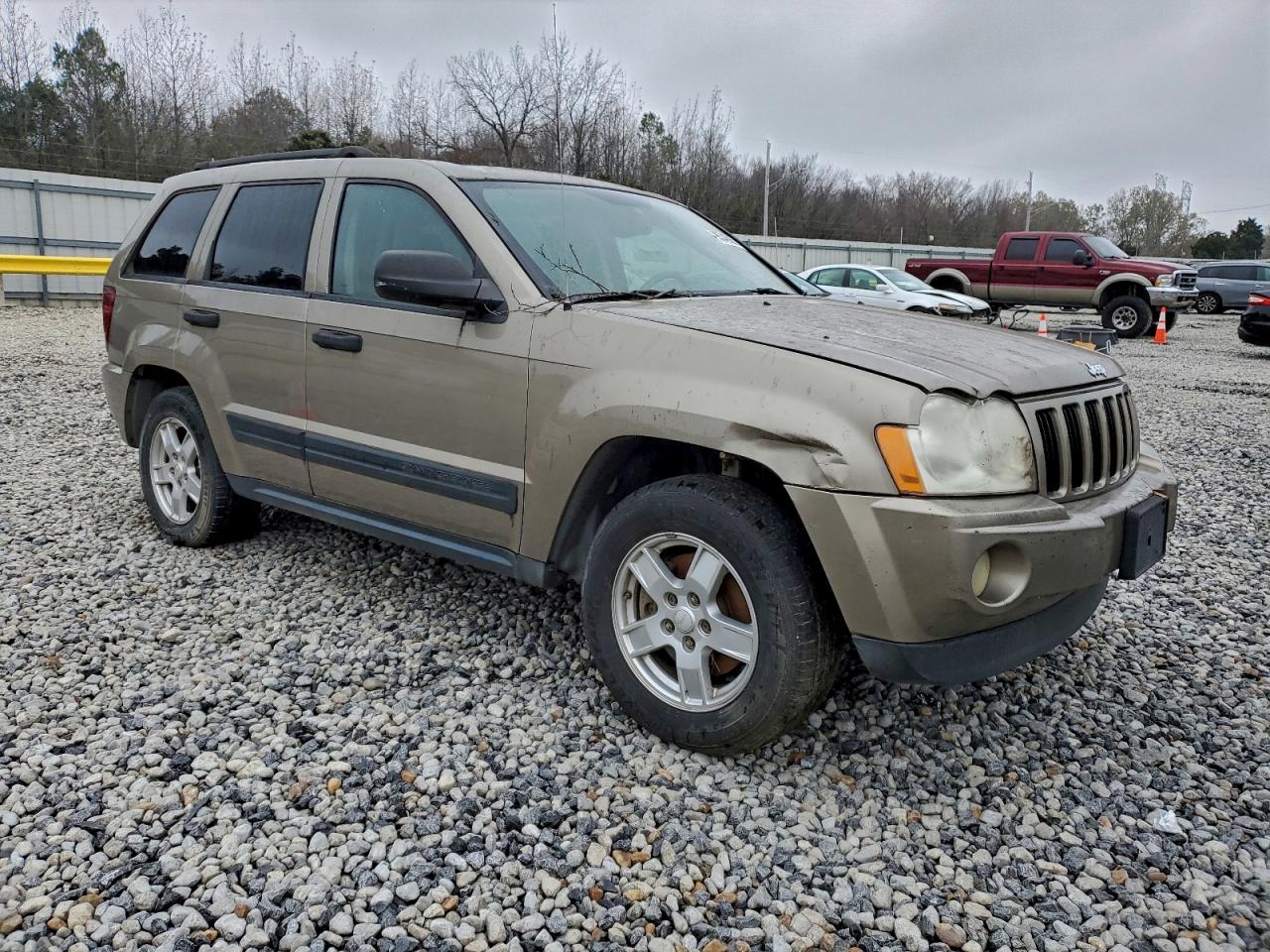 Jeep Grand Cherokee Laredo