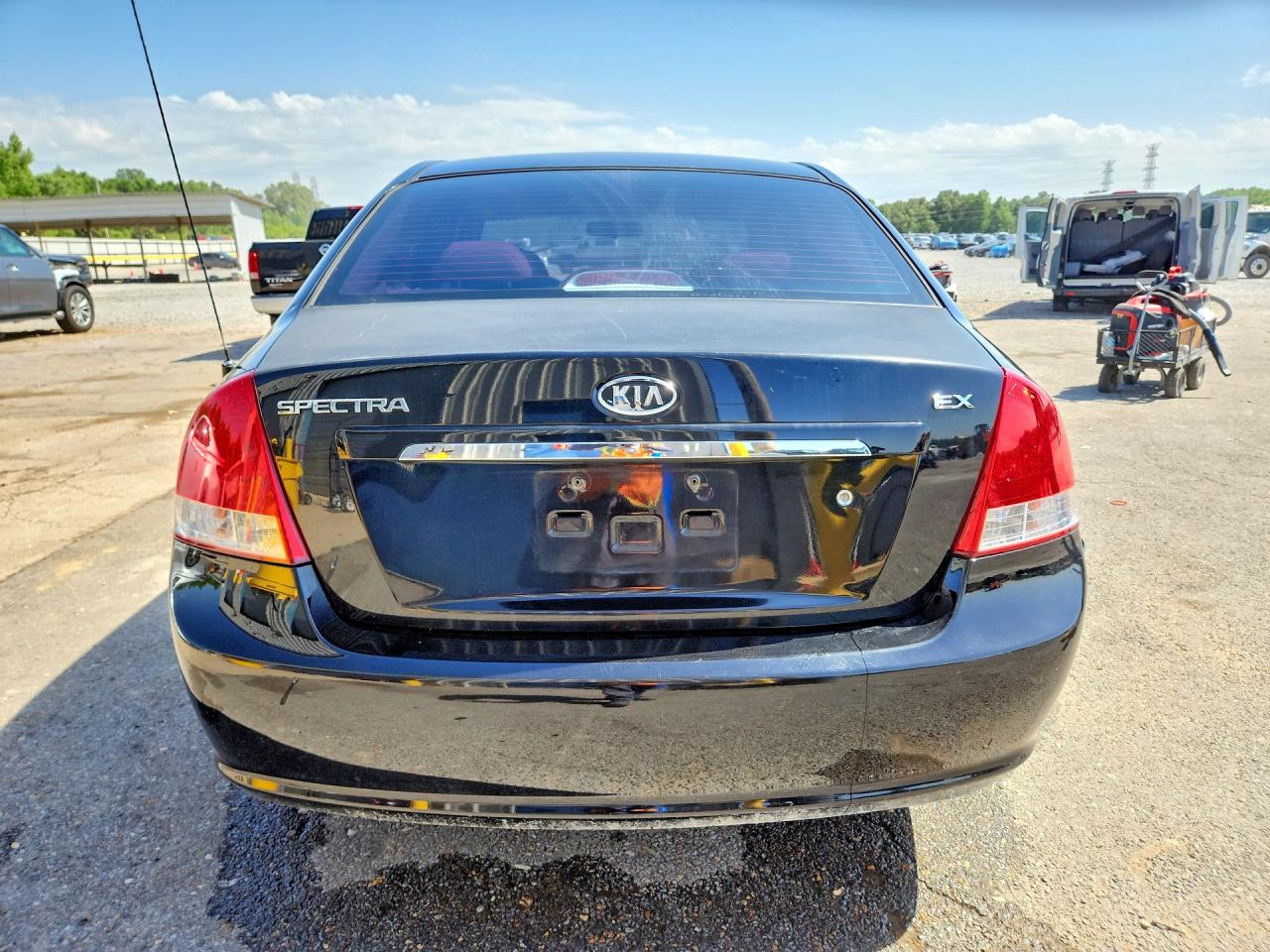 Kia Spectra Lx