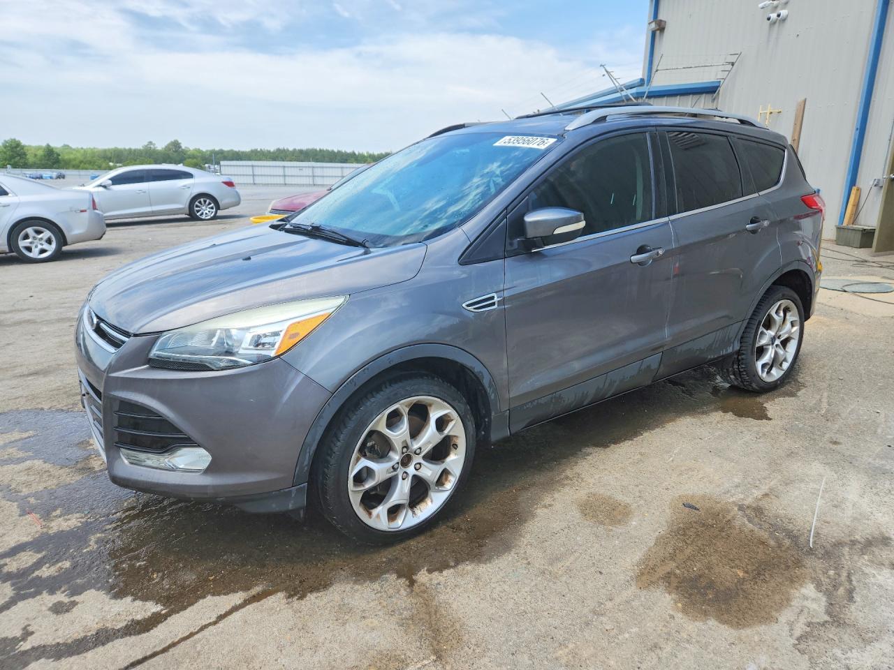 Salvage Ford Escape Image