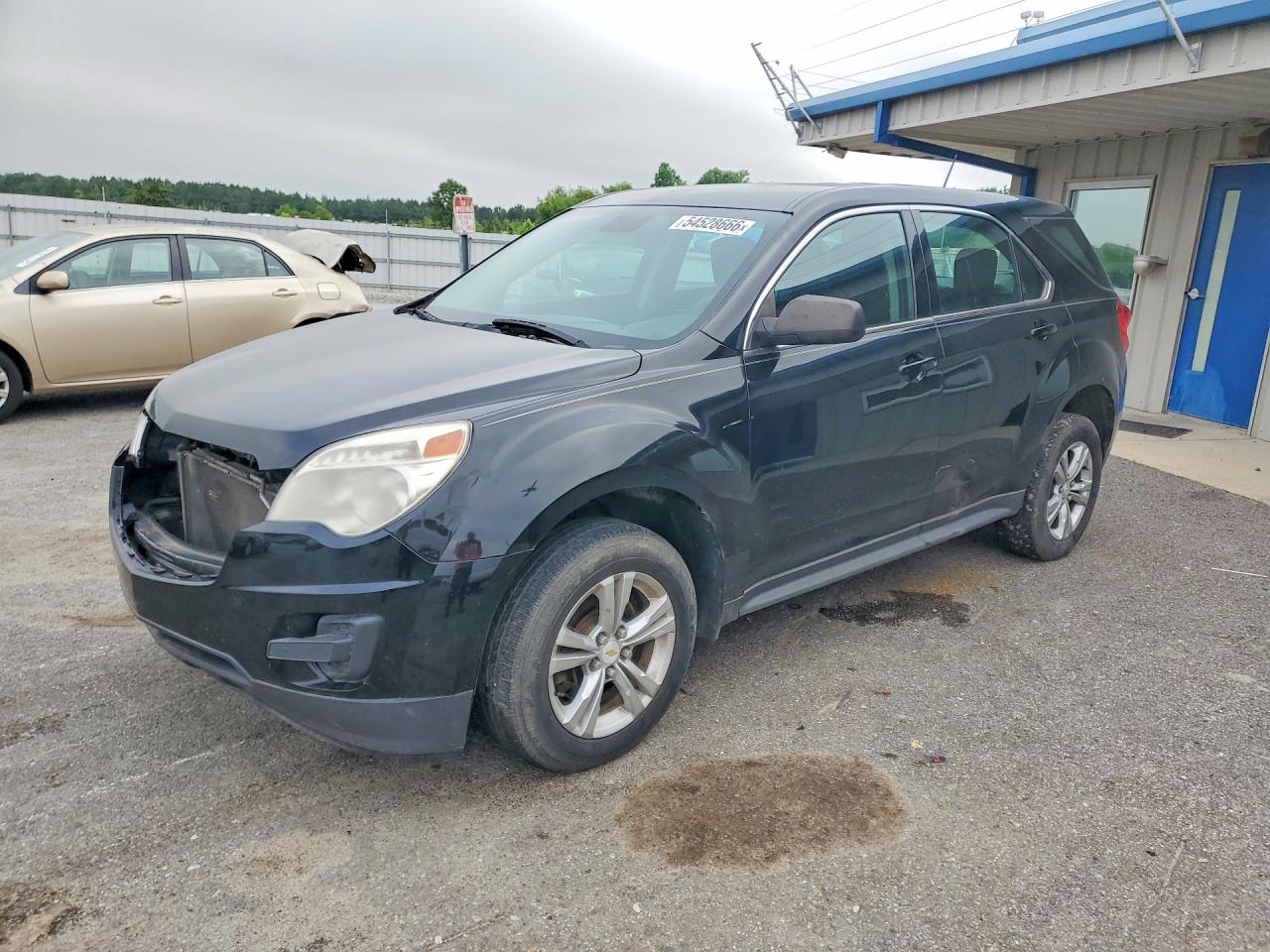 Salvage Chevrolet Equinox Image