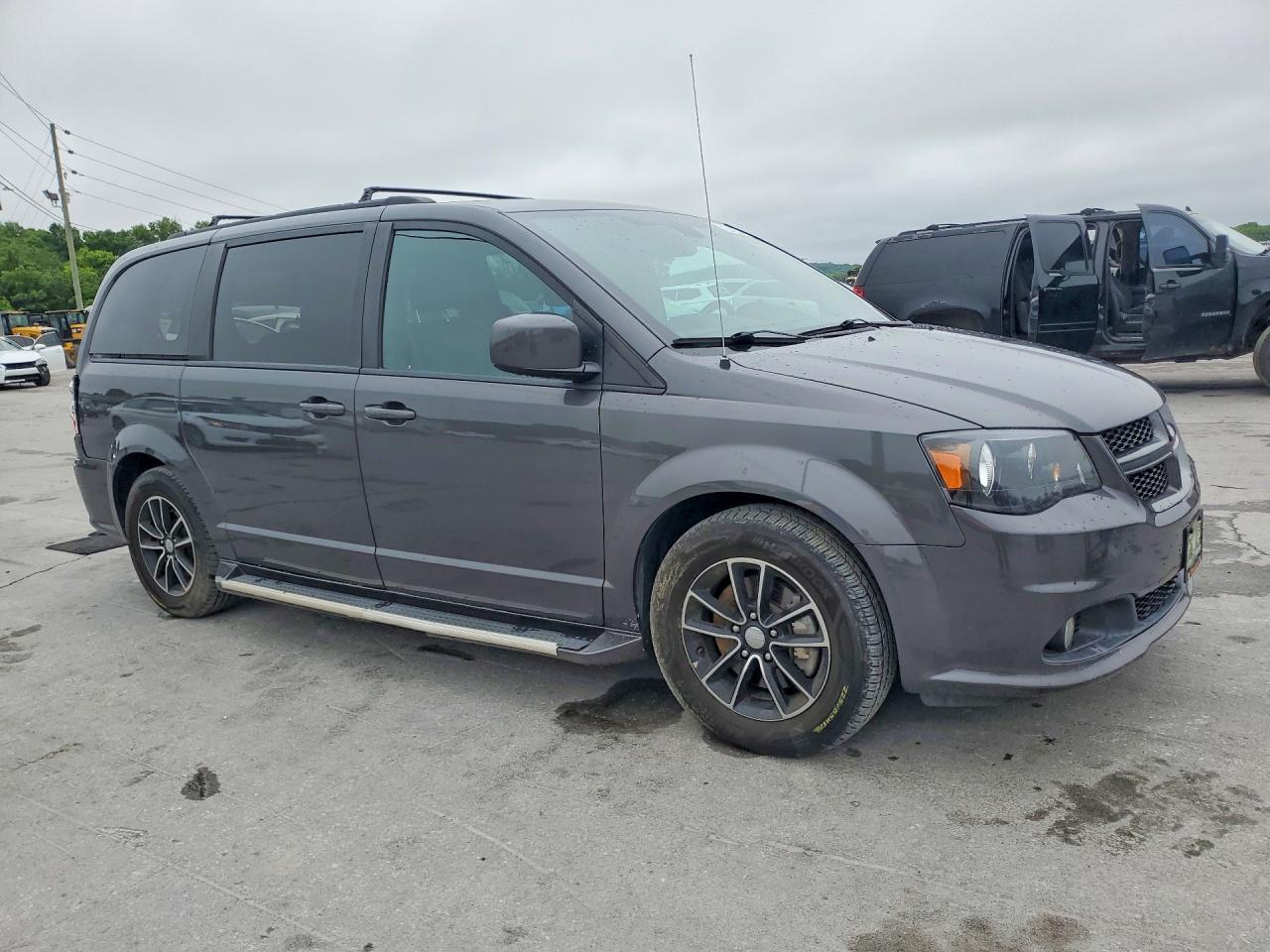 Dodge Caravan Gt