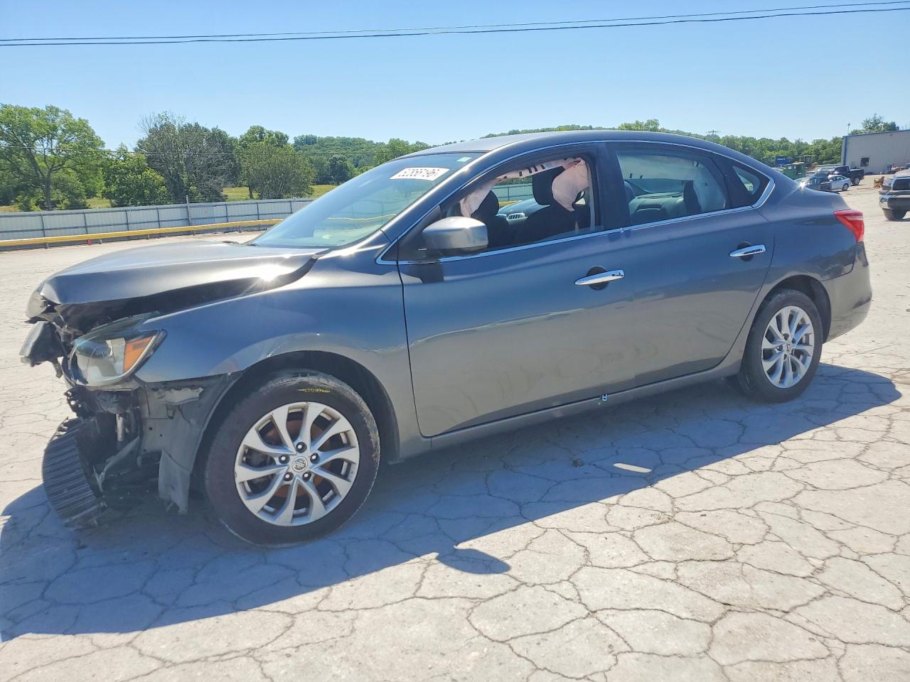 Salvage Nissan Sentra Image