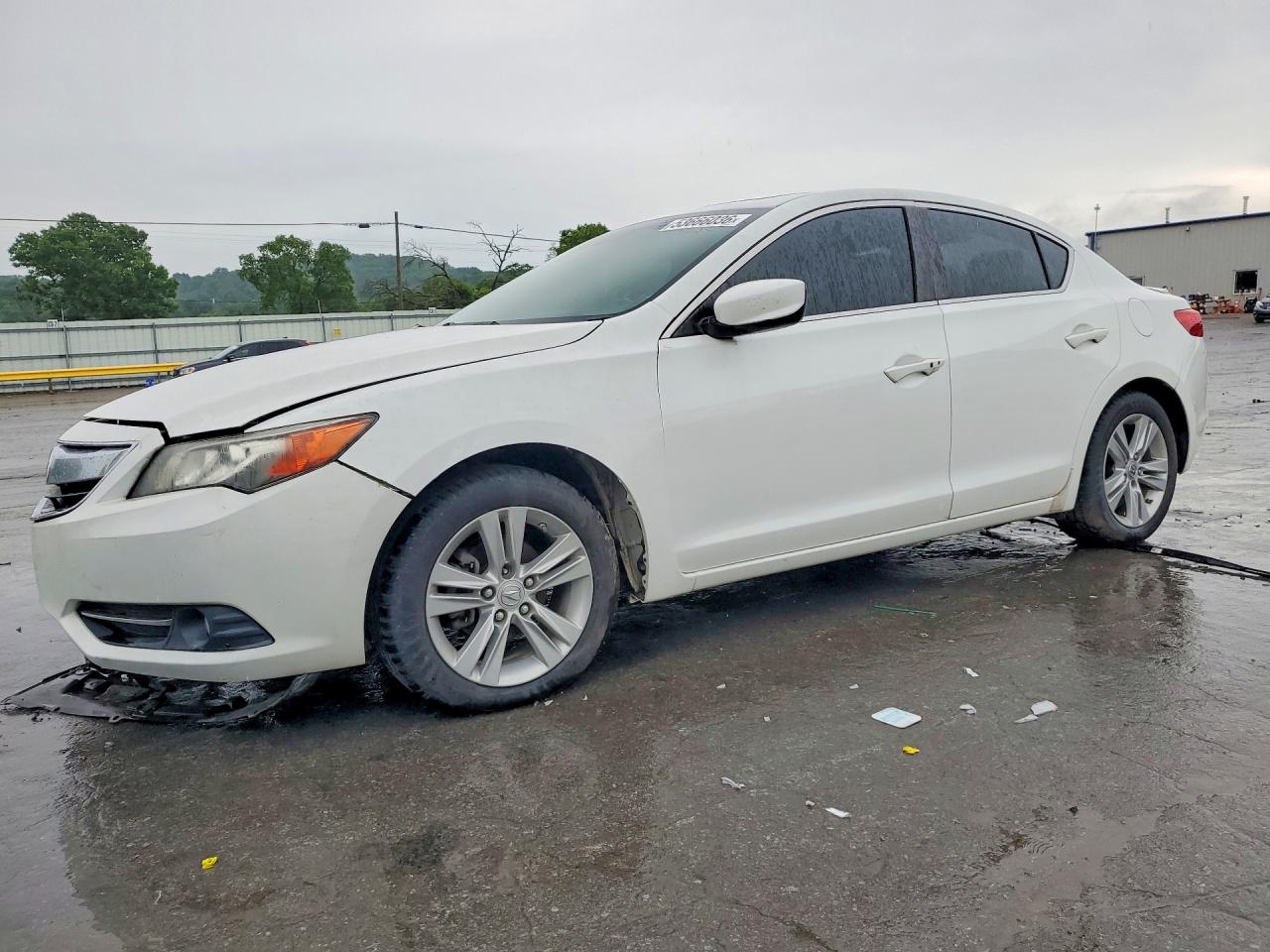 Salvage Acura ILX Image