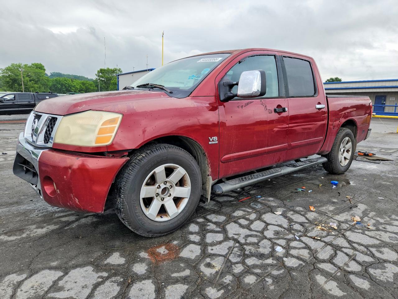 Salvage Nissan Titan Image