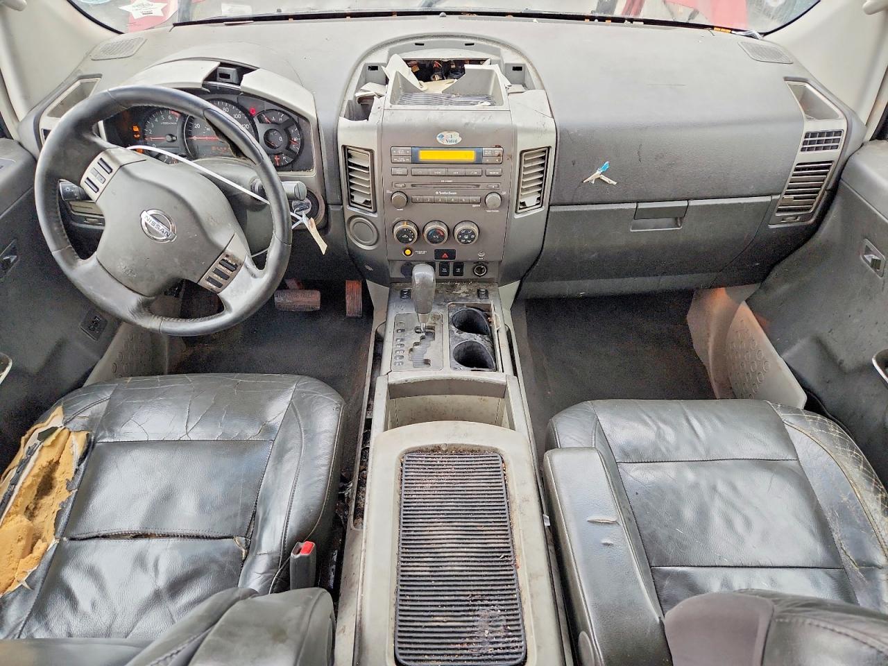 Nissan Titan Xe