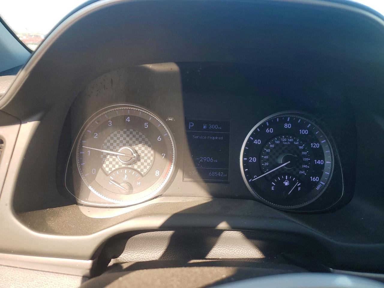 Hyundai ELANTRA Sel