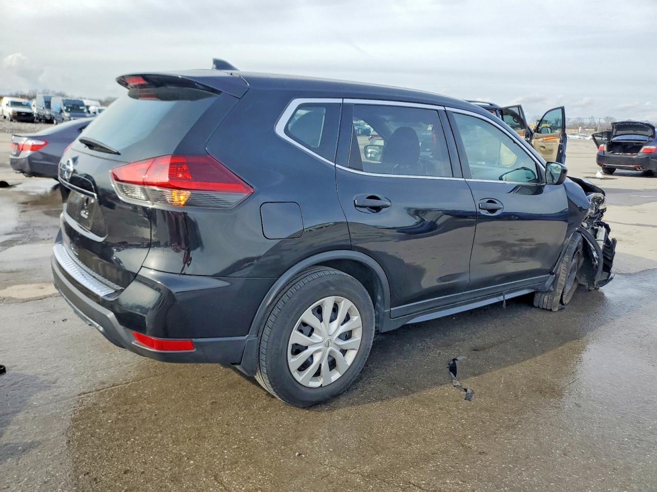 Nissan Rogue S