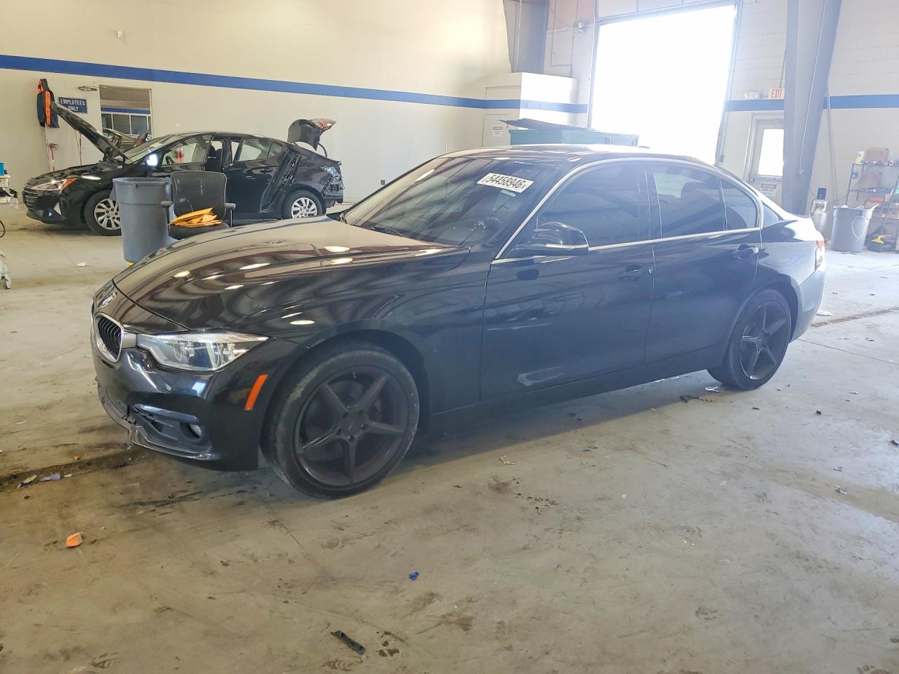 Salvage BMW 3 Series Image