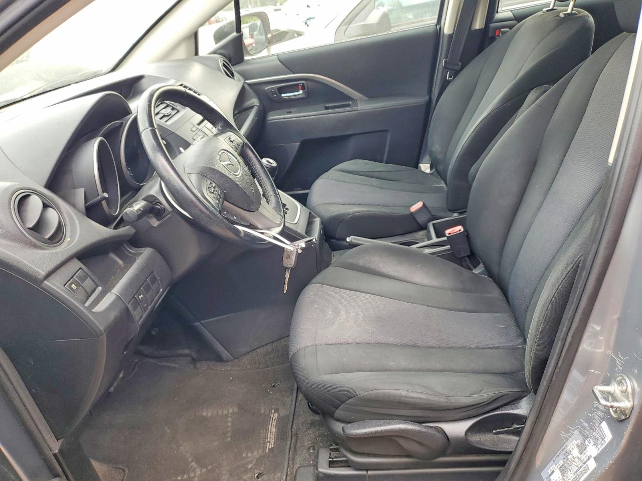 Mazda 5