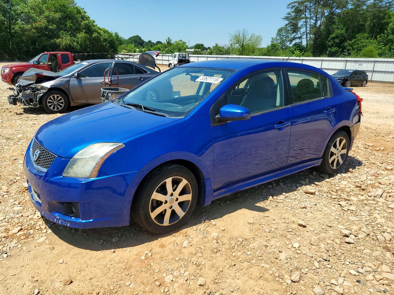 Salvage Nissan Sentra Image