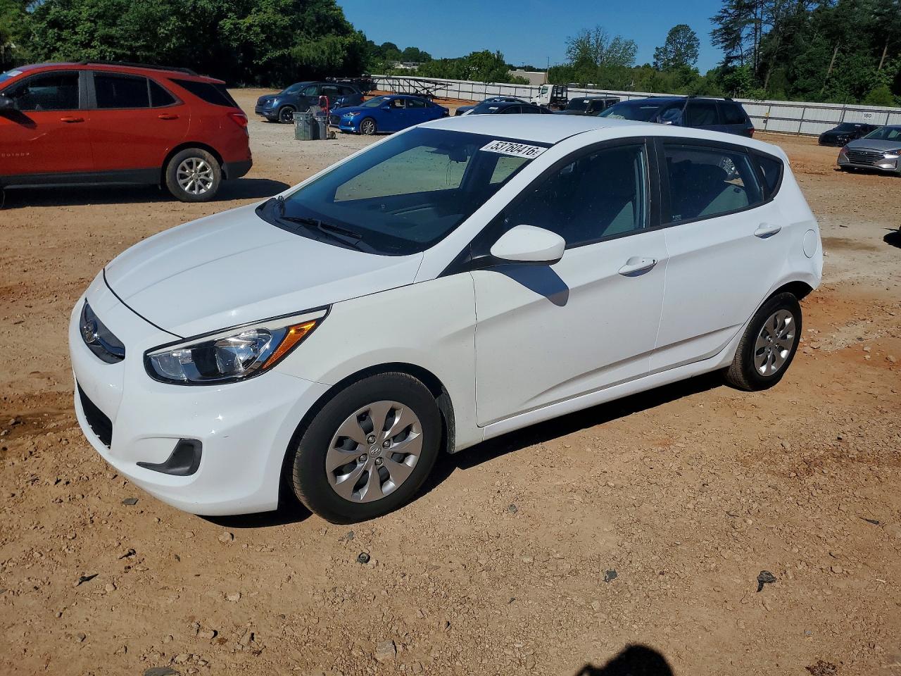 Salvage Hyundai ACCENT Image