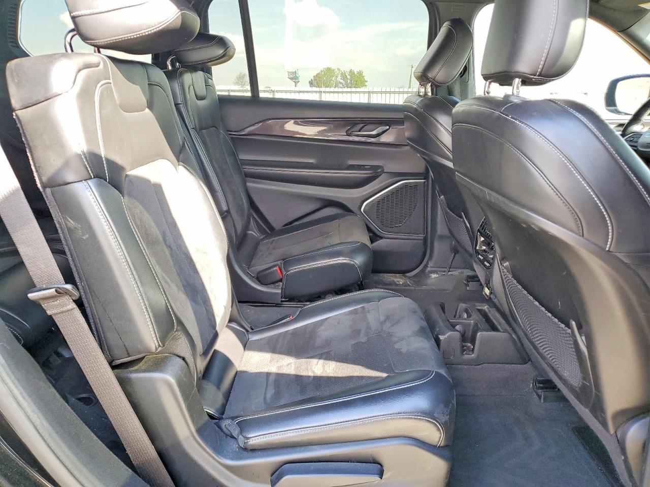Jeep Grand Cherokee L Laredo