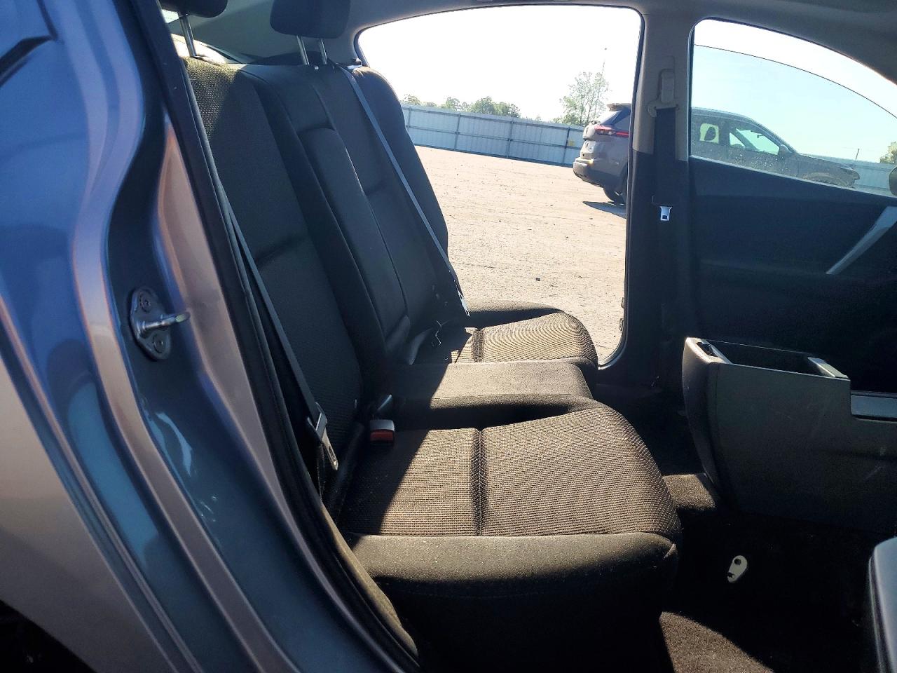 Mazda Mazda3 S